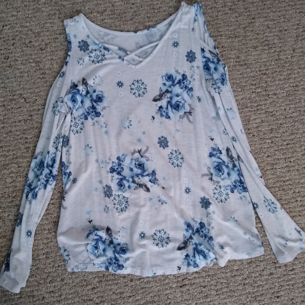 cold shoulder long sleeve shirt